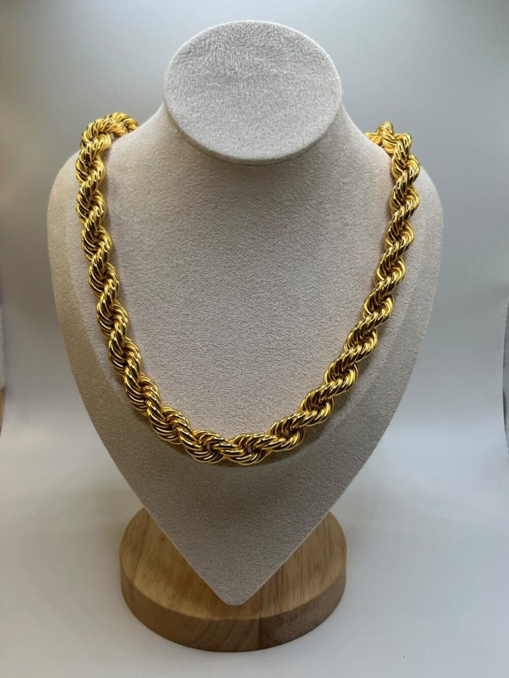 Vintage Signed Paolo Gucci Chunky Gold-Plated Triple Rope Chain Necklace 24 in